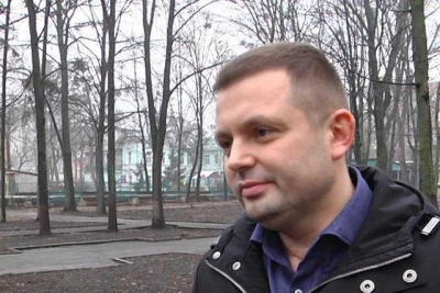 Почетный знак и квартира - в Харькове наградили полицейского, спасшего заложницу