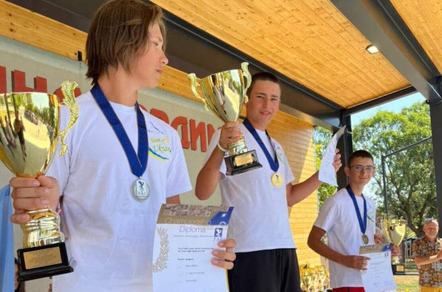 Харьковский школьник занял первое место на чемпионате мира по авиамодельному спорту