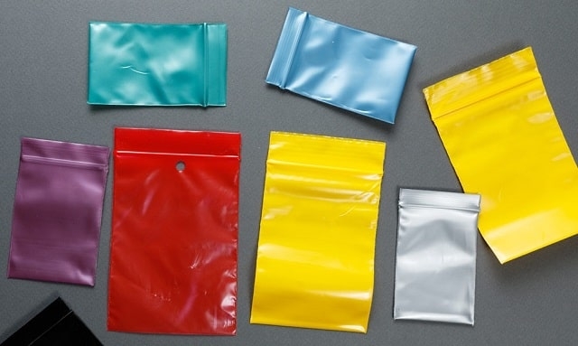 Пакеты на застежке zip lock: стоит ли переплачивать?