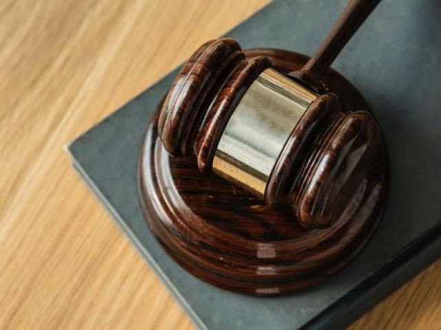 Ревность привела мужчину на скамью подсудимых