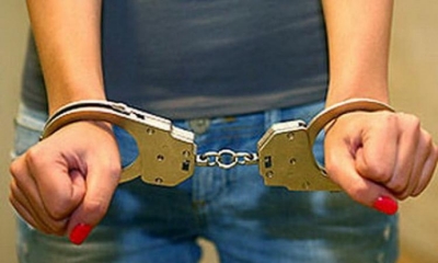 Женщина ограбила гостеприимных знакомых