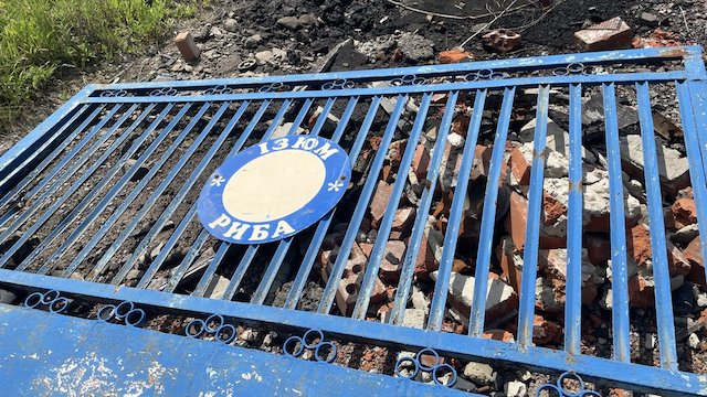 Россияне полностью уничтожили рыбное предприятие