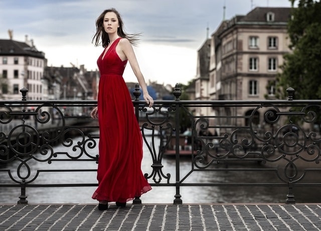 Стильные платья этого года: обзор модных тенденций этого года, фото