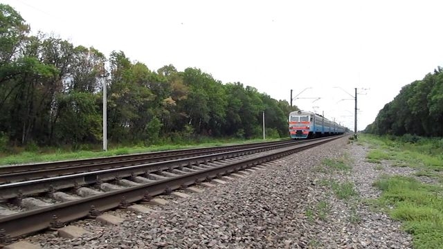 В больнице скончался мужчина, которого сбил поезд