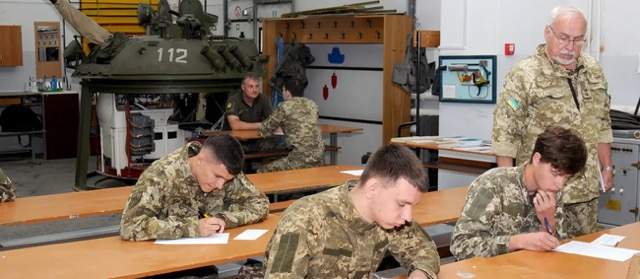 Харьковские студенты будут готовиться к обороне