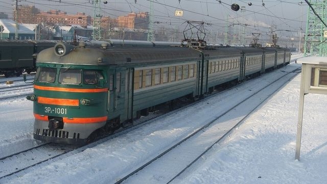 Харьковская электричка из Изюма меняет расписание и становится ускоренной