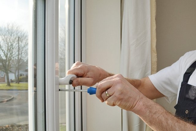 Как отрегулировать пластиковое окно (чтобы плотно закрывалось)