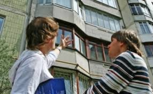 Мошенник «зарабатывал» на окнах