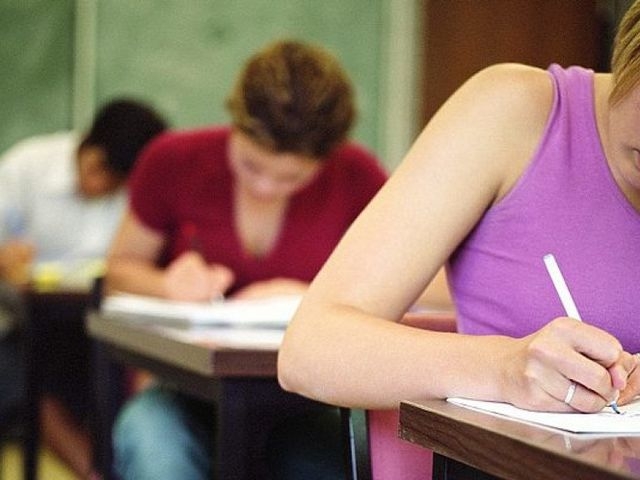 Школьники Харьковщины лучше всех сдали ВНО