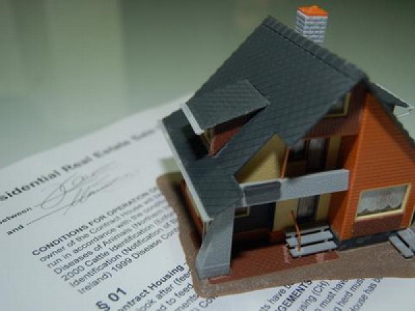 Жителям 4-х общежитий разрешили приватизацию