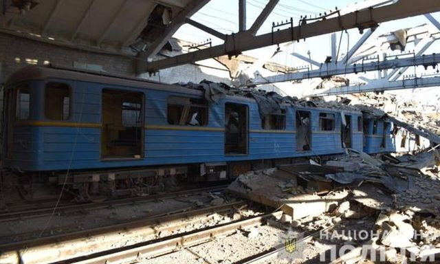 Оккупанты повредили депо Харьковского метрополитена (фото)