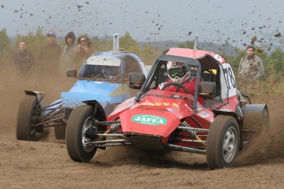 В Харькове стартовал автокросс