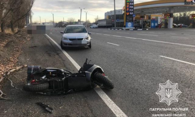 Во время ДТП в Харькове пострадал водитель мотоцикла