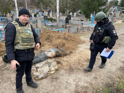 Эксгумировано тело железнодорожника, которого расстреляли российские оккупанты