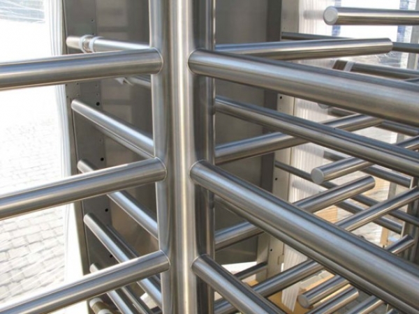 В метрополитене появятся новые турникеты