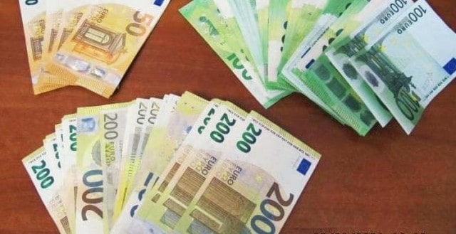 На КПП «Гоптовка» мужчина не задекларировал крупную сумму валюты