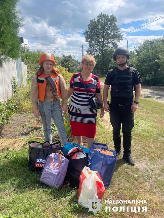 В Купянском районе продолжается обязательная эвакуация населения