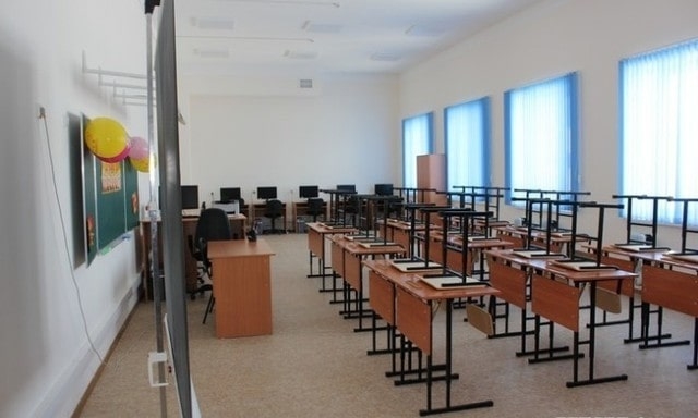 Перед 1-м сентября специалисты проверяют готовность школ к учебному году