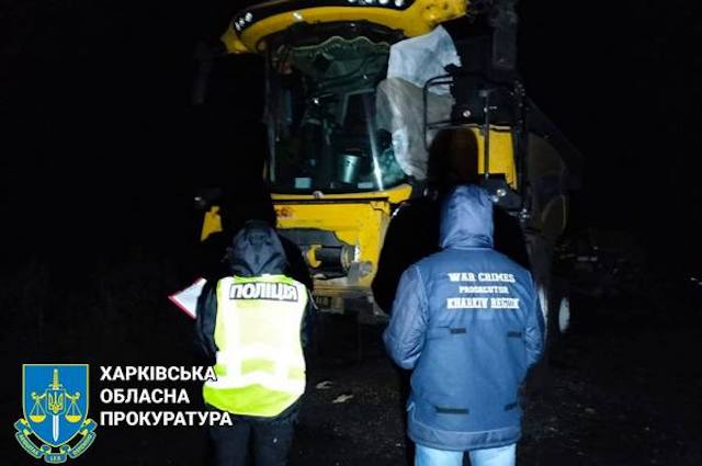 Взрыв на дороге - автомобиль наехал на российскую мину