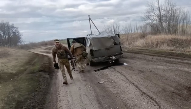 Автомобиль журналиста «Ukrainian Witness» атаковал вражеский дрон