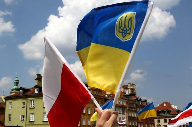 Как украинцам найти хорошую работу в Польше