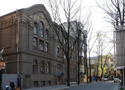 MyKharkov.info: Будинок літераторів імені Василя Еллана-Блакитного – місце бою за титул «короля більярду»