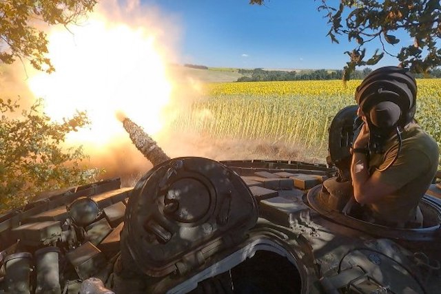 Силы обороны Украины противостоят врагу на Лимано-Купянском направлении