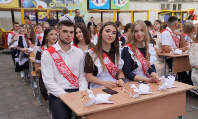 Последний звонок в Харькове – шутка одного из учеников привлекла внимание СБУ