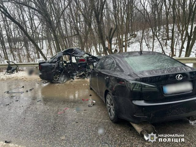 В двух ДТП в области погибли трое людей, двое ранены, в том числе, ребенок