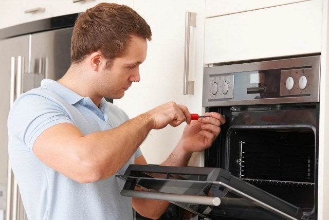 Духовка не держит заданную температуру: причины, что делать