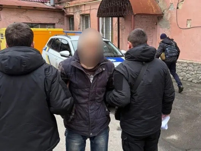 Зарубил топором свою мать и убил 4-х животных - задержан житель Харькова