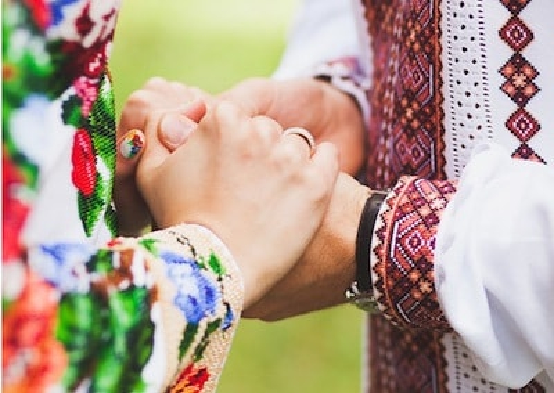 За 85 копеек: под Харьковом массово поженят желающих