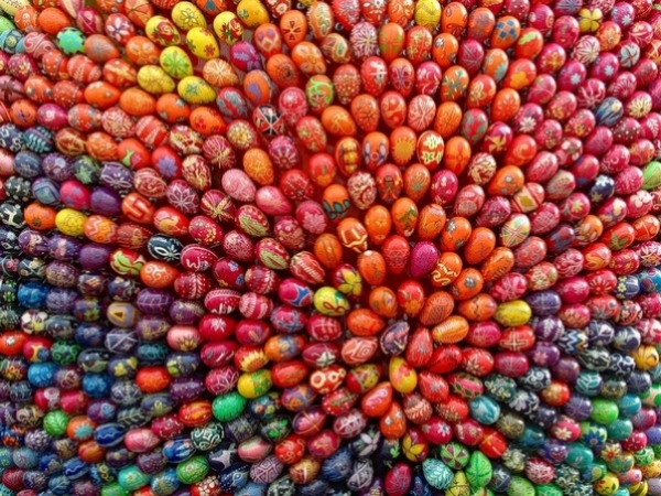 На Харьковщине проходит выставка писанок