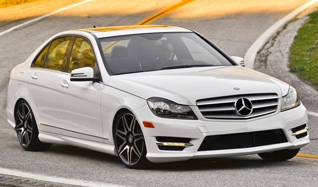 Особенности аренды Mercedes-Benz C300