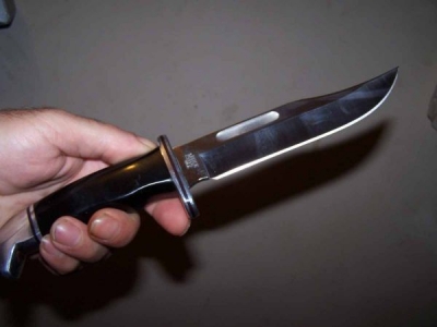 Пьяный мужчина разгуливал с оружием