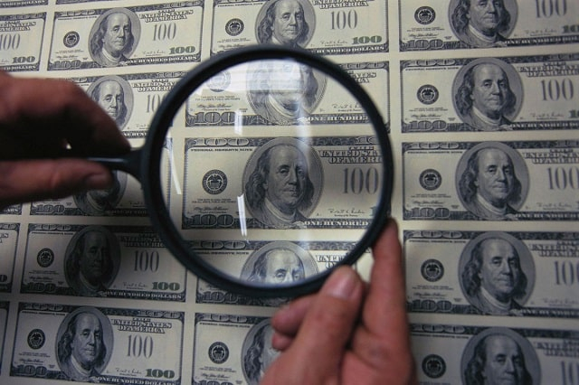 Детектор валют: что это такое, виды, как работает