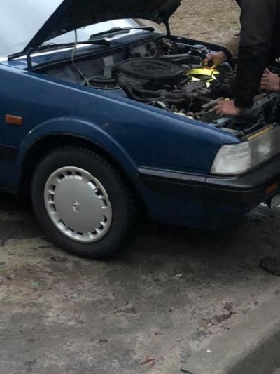 Водитель скорой помощи спас чужой автомобиль от уничтожения огнем