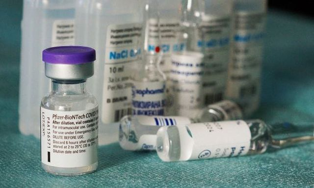 В Харькове отказались от нескольких тысяч доз вакцины Pfizer/BioNTech – причины