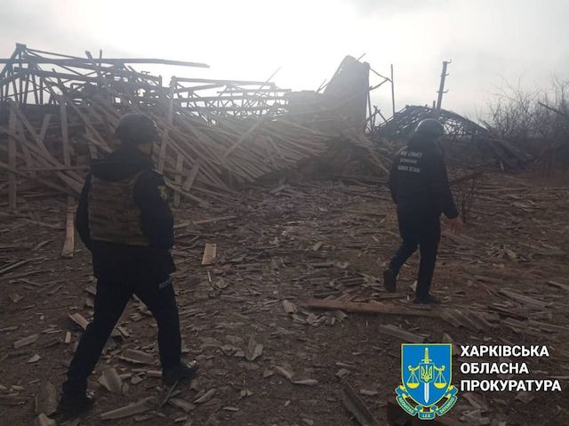 Враг сбросил на Великий Бурлук управляемые авиационные бомбы