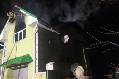 Пожар в частном реабилитационном центре тушили почти 3 часа (видео)