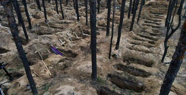 Эксгумация тел под Изюмом завершена – первые выводы