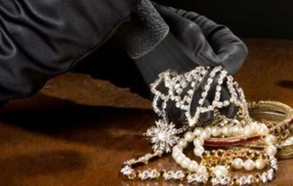 Вооруженное ограбление ювелирного