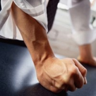 Конфликт товарищей перерос в поножовщину