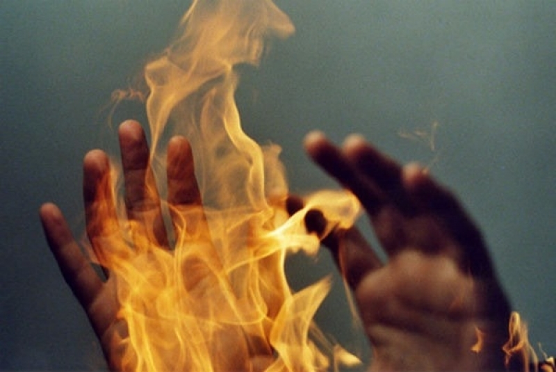 Престарелый мужчина намеревался заживо сжечь приятеля