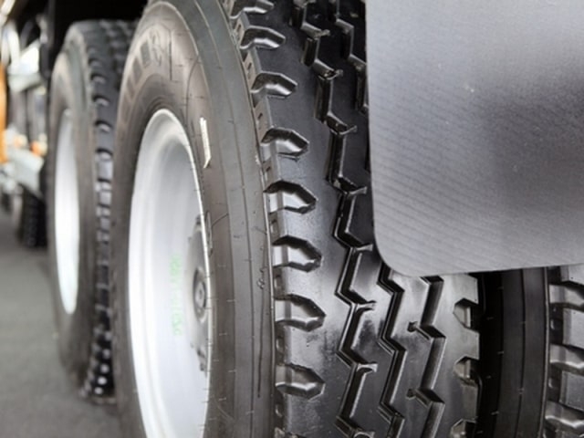 Грузовые шины: виды, особенности, как выбрать