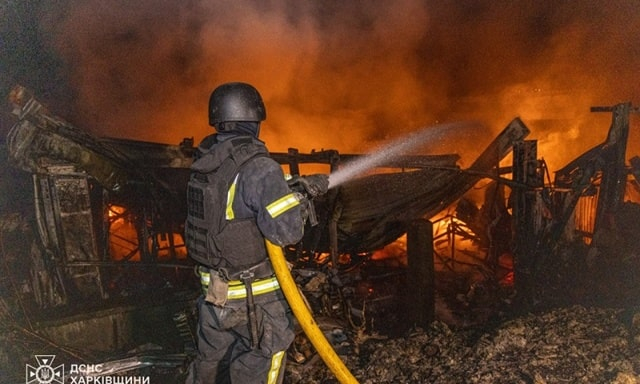 Поздним вечером российская армия нанесла по Харькову 18 ударов беспилотниками