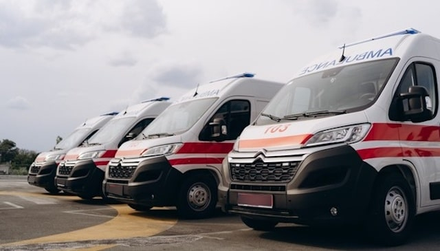 Медучреждения Харьковщины получат скорые, приобретенные за средства UNITED24