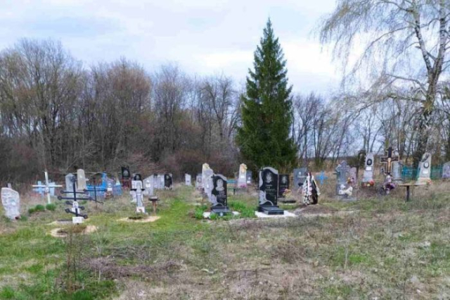 В Боровской громаде запретили посещение кладбищ на Пасху и в поминальные дни