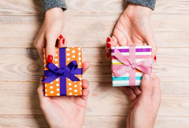 Искусство дарить: как выбрать подарок, который запомнится