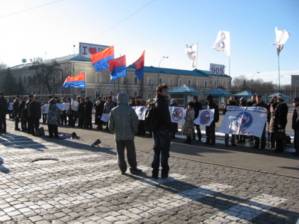 Харьковчане против Евромайдана